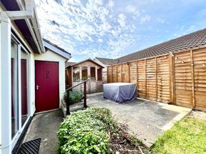 Patio- click for photo gallery